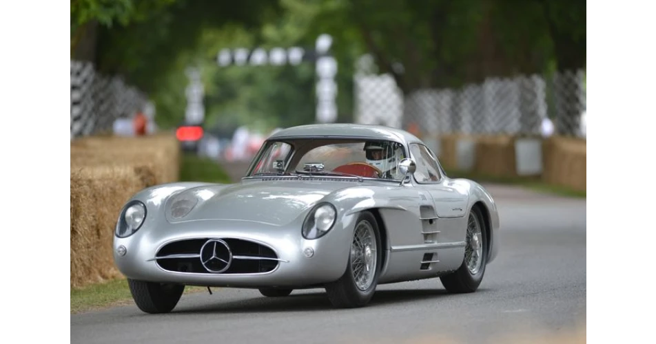 Record price at auction for Mercedes-Benz sports car