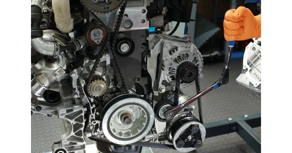 The easy way to tackle auxiliary belt replacement