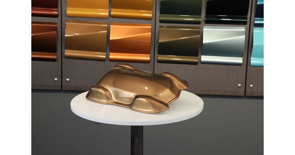 Axalta names Golden-Bronze Sahara as 2019 Automotive Colour of the Year