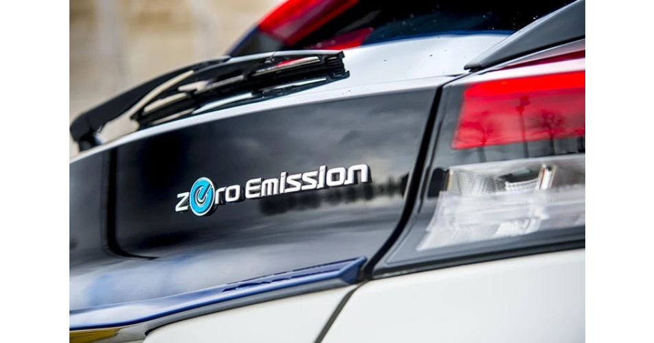 Online searches for electric cars reach new heights
