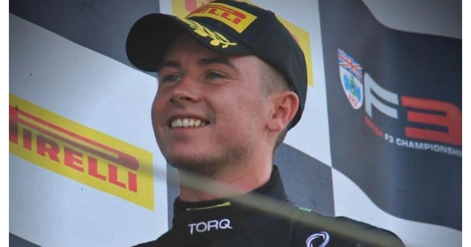 Cian&nbsp;Carey signs professional contract with TS Corse