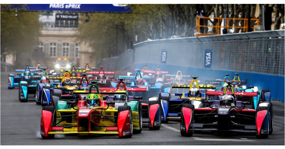 Mercedes and Porsche head for Formula E in 2019 