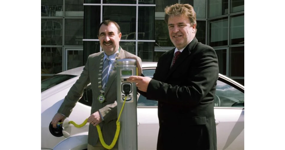Putting the electric car on trial…