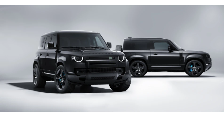 Land Rover Defender V8 Bond Edition