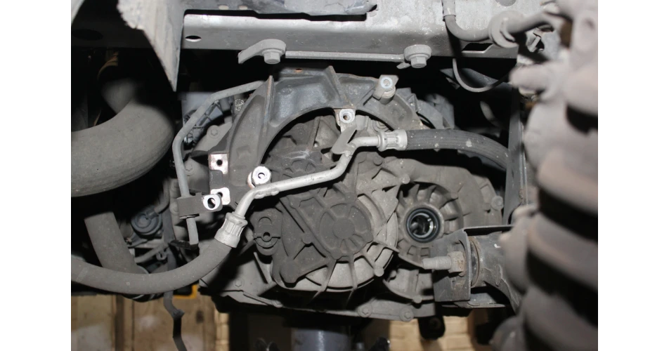 LuK Clutch Replacement - 2013 Opel Movano 2.3D