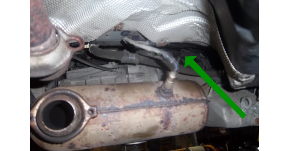 Tricky access to Mercedes A-Class starter