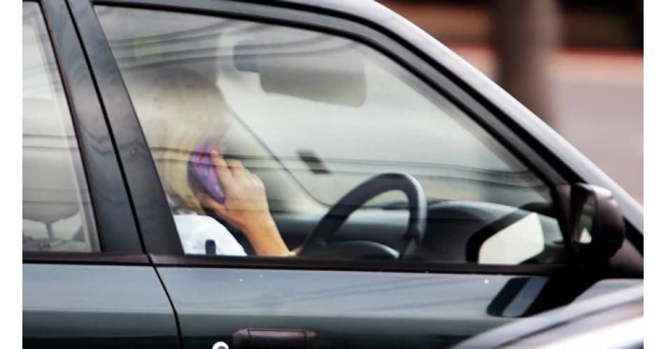 One in ten still use mobile phone while driving