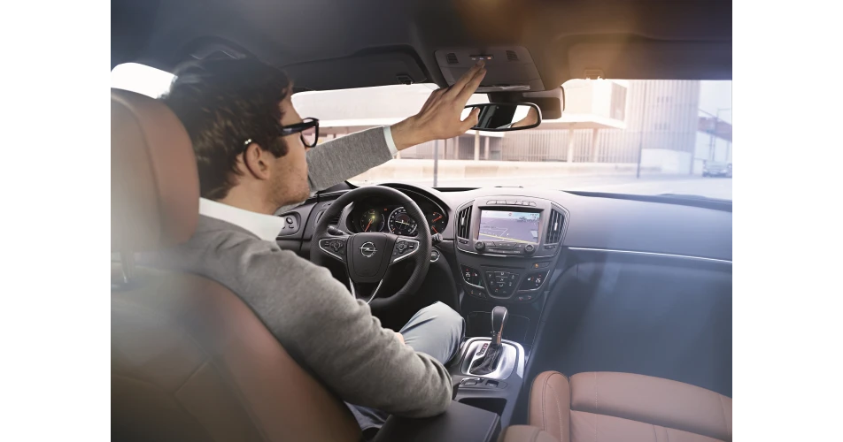Complete connectivity with Opel OnStar