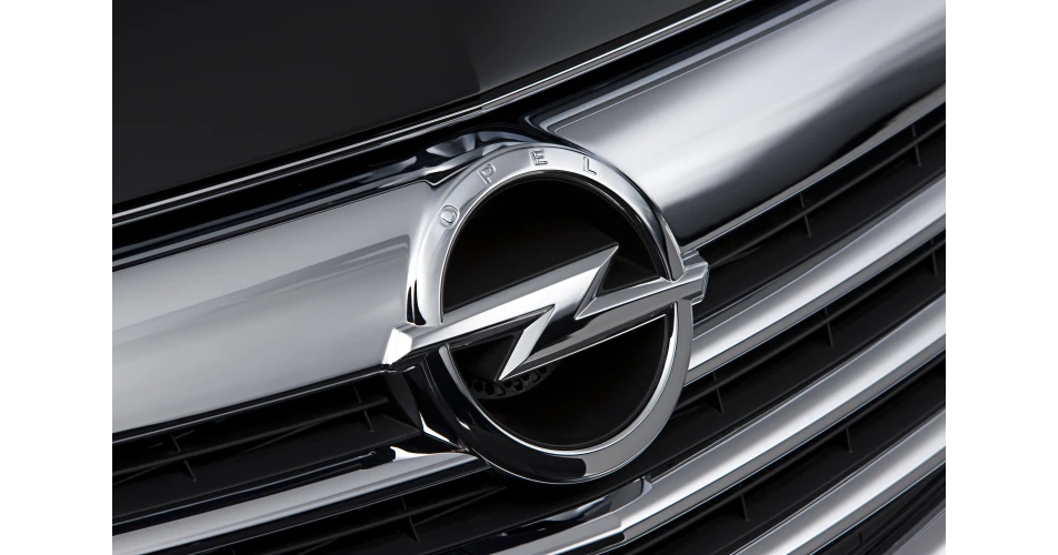 Four new dealers for Opel