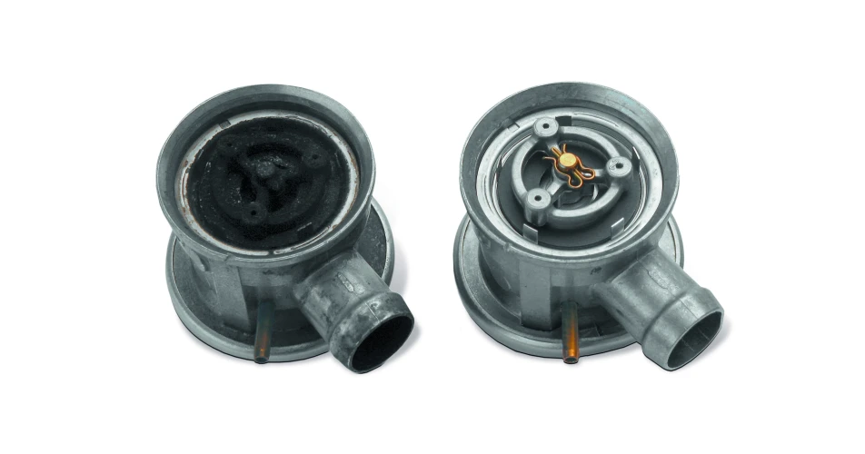 Quick inspection of secondary air valves