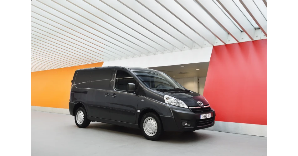 Proace replaces the Hiace