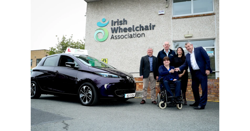 Renault join forces with Irish Wheelchair Association