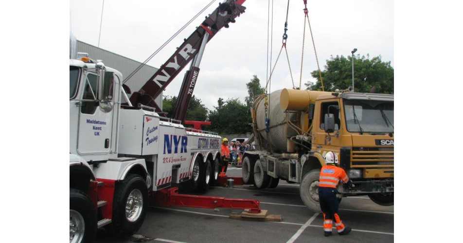 Book now for 2010 Tow Show