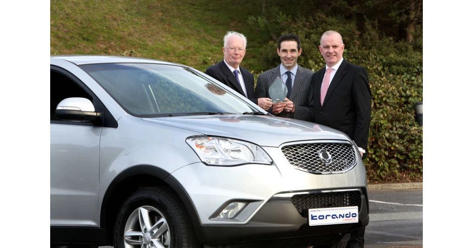 Toyota Auris Van & SsangYong Korando category winners.
