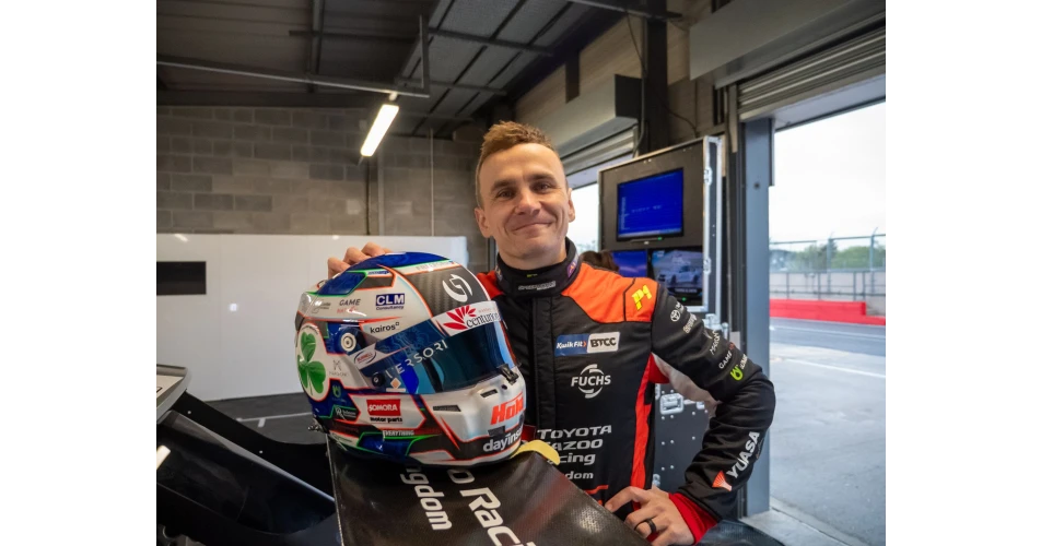 Yuasa backs &Aacute;r&oacute;n Taylor-Smith for 2025 BTCC season with support from Somora Motor Parts