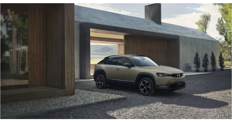 Mazda makes rotary return