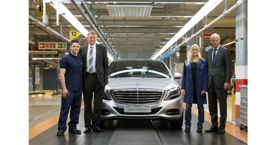 S-Class rolls out of 350 million euro Bodyshop