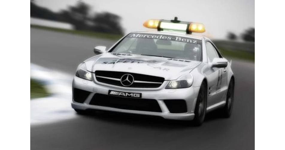 Mercedes in pole position