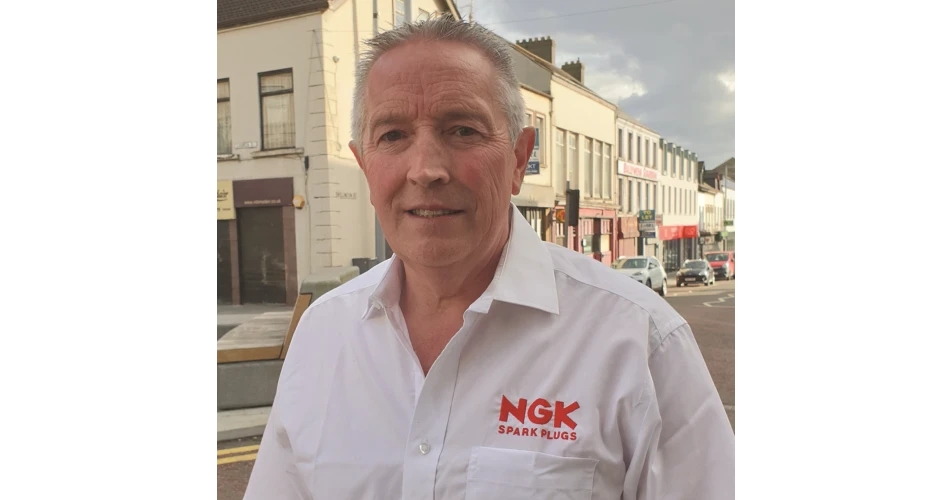 Stewart Neill to retire from NGK