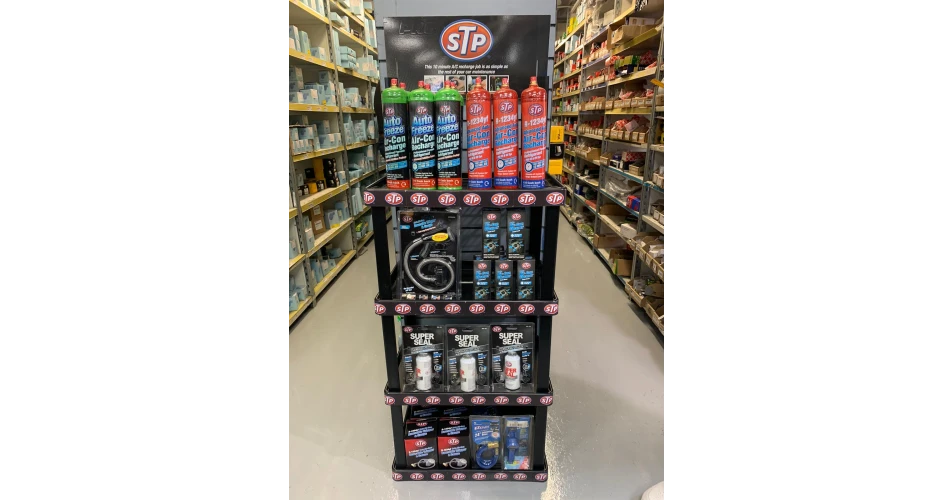 New convenient R-1234yf gas top ups from STP