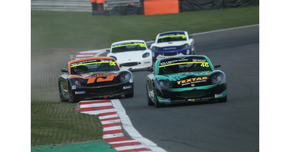 Textar sets the pace in Renault Clio and Junior Ginetta Cups