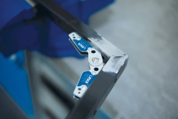 Magnetic corner clamp adds to welding accuracy
 