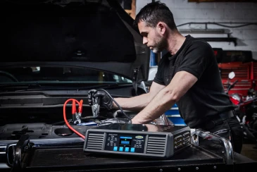 Ring Automotive launches 100A SmartCharge Pro battery charger