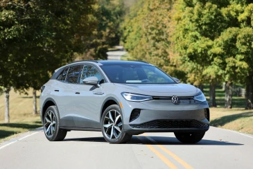 Car registrations soar in May