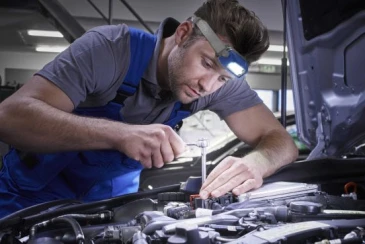 Philips adds new motion-sensing headlamp
