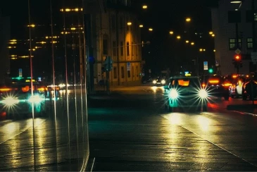 Are illegal headlight bulbs causing glare?