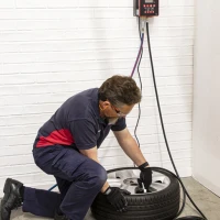 Simple and effective workshop tyre Inflation from Sealey